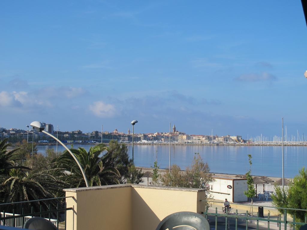شقة La Terrazza - Residenze Maricharme ألغيرو المظهر الخارجي الصورة